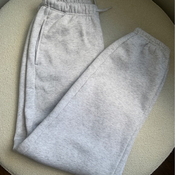 Matching Sweat Set - Picture 5 of 6